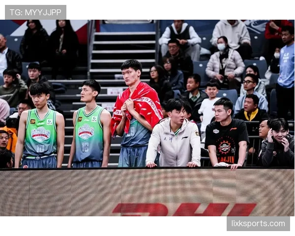 篮球替补席管理规则包含哪些条款以及违规后的判罚标准是什么 篮球替补席管理规则包含哪些条款以及违规后的判罚标准是什么